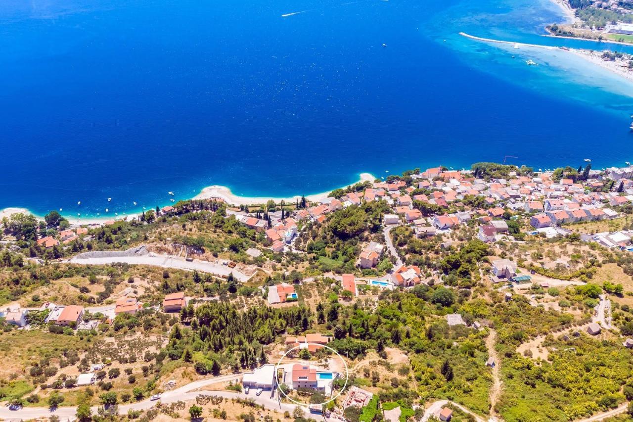 Villa Belvedere With Heated Pool, Billiards, Media Room, Sea Views,10 Pax Omis Luaran gambar