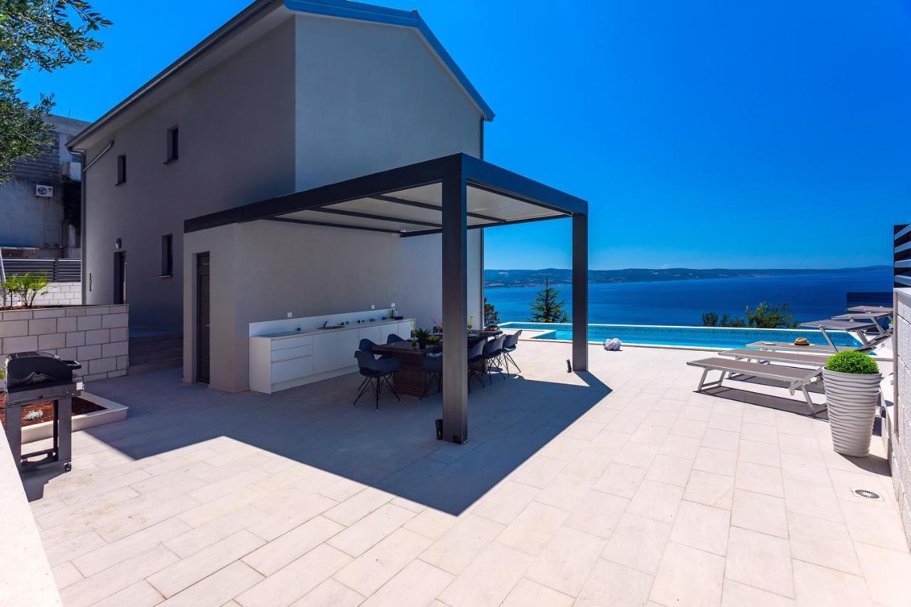 Villa Belvedere With Heated Pool, Billiards, Media Room, Sea Views,10 Pax Omis Luaran gambar